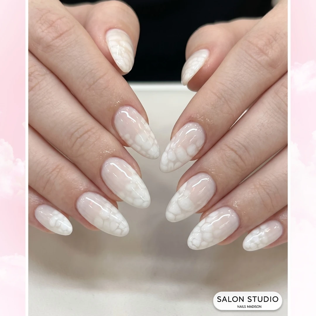 Natural nails art